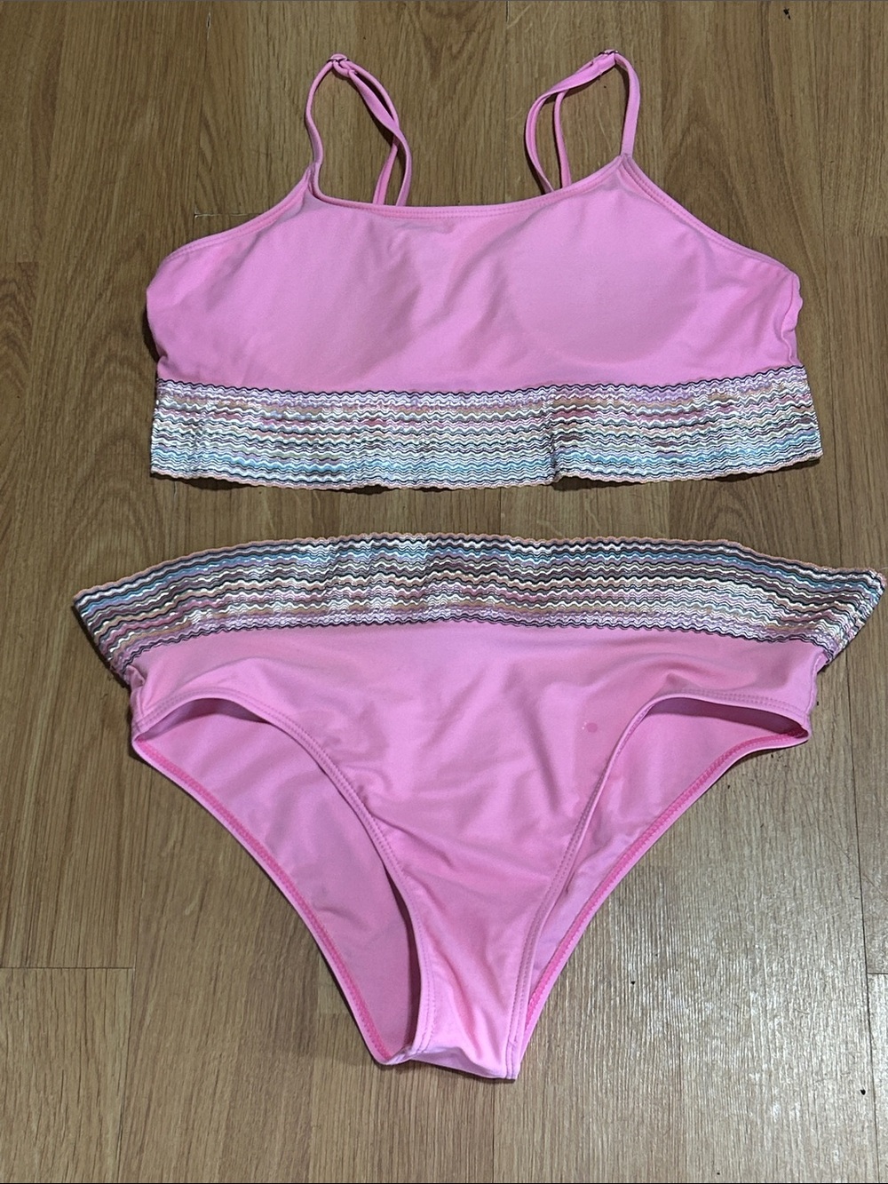 Pink Two-Piece Bikini Set with Metallic Trim Large NWOT